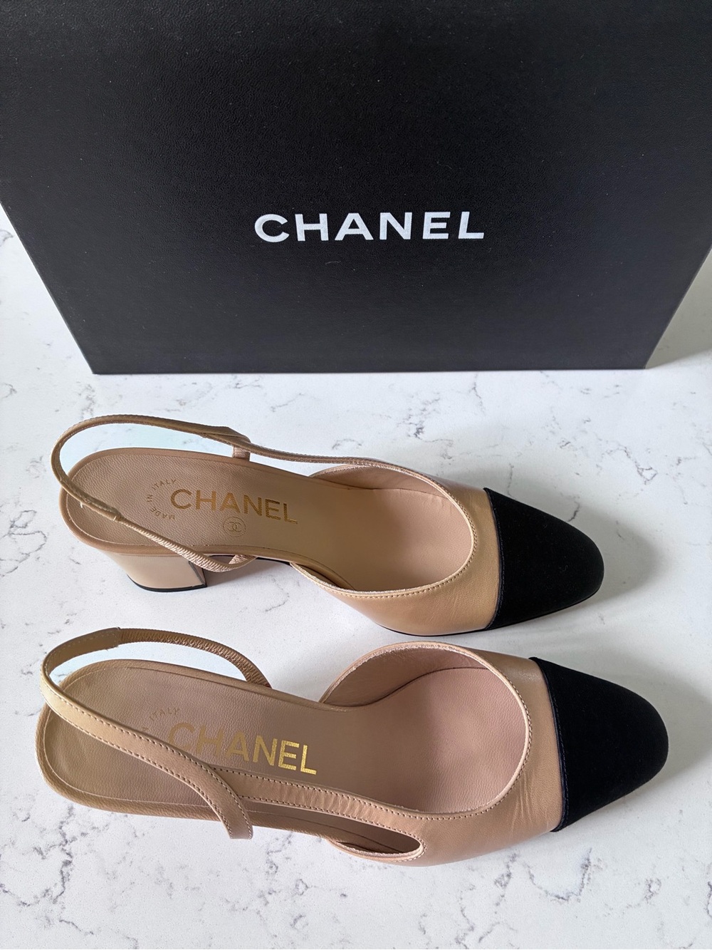 💯 Authentic Chanel Slingbacks - Picture 4 of 7